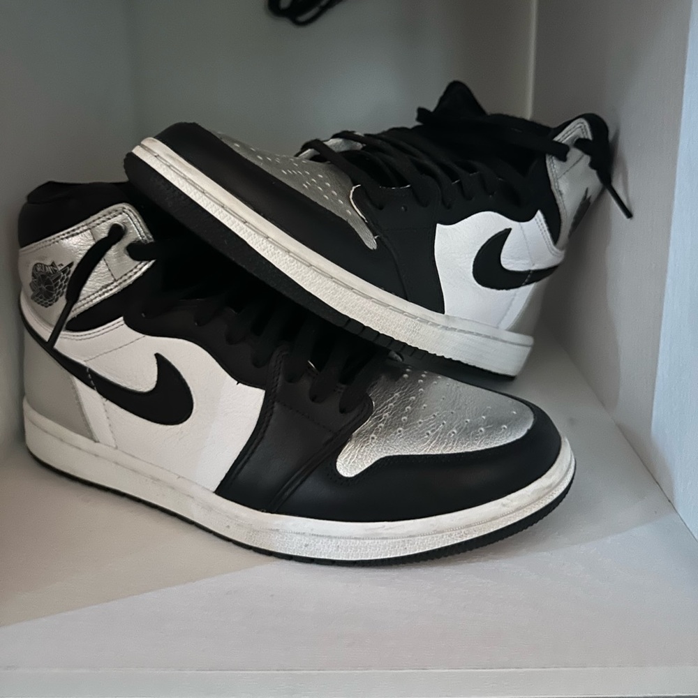 Jordan 1’s Mid